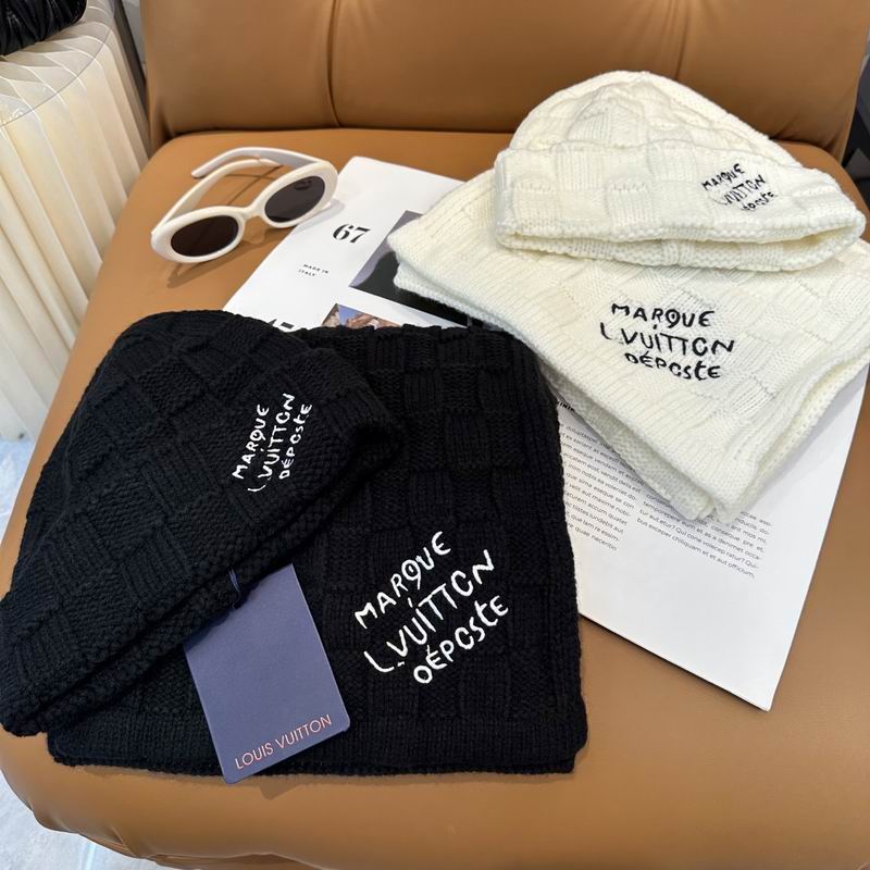 LV scarf hat dx09